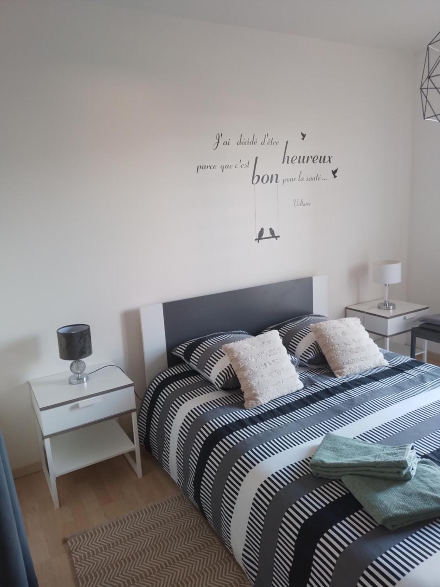 Chambre Agreable Au Calme Saint-Hilaire-Petitville Exteriér fotografie